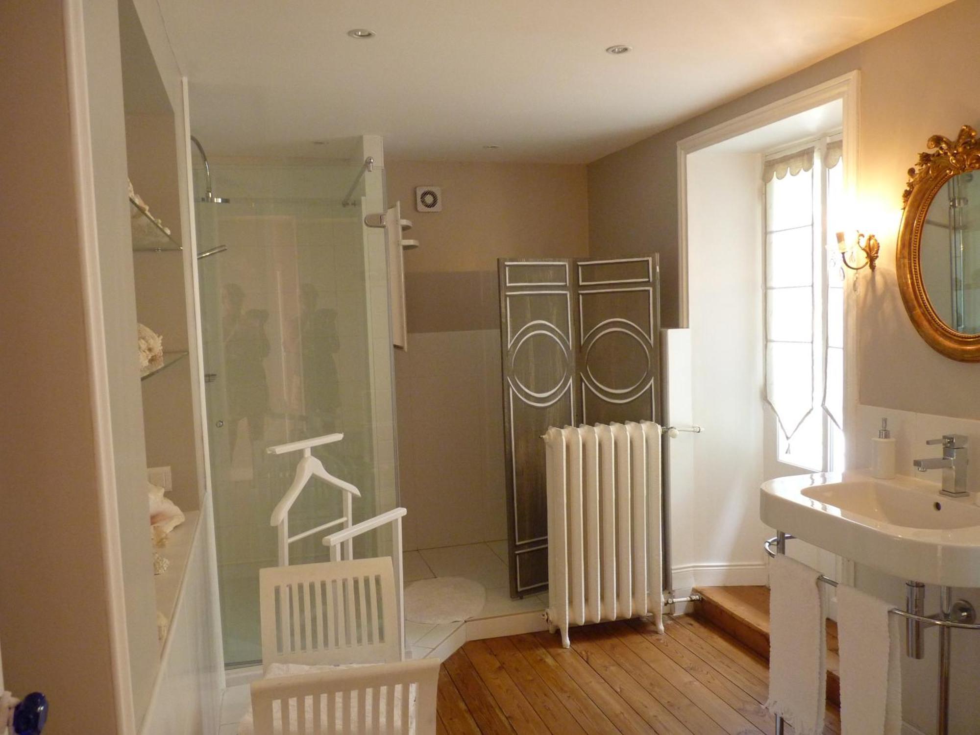 Chambres D'Hotes Le Petit Sully Sully  Ngoại thất bức ảnh